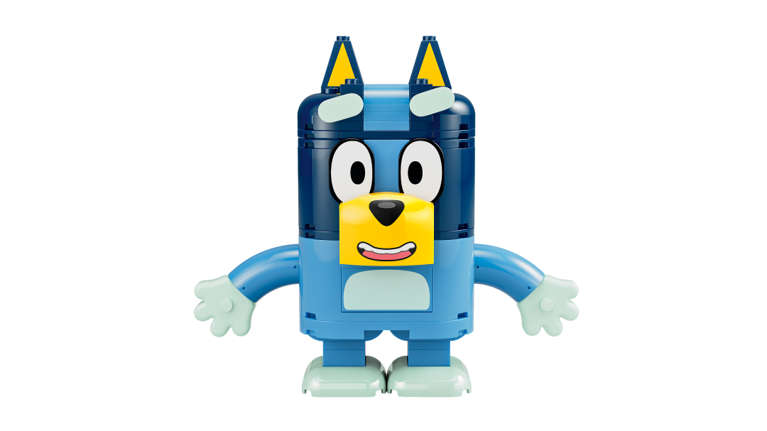 LEGO Bluey Brick-Built Bluey Family | 11217