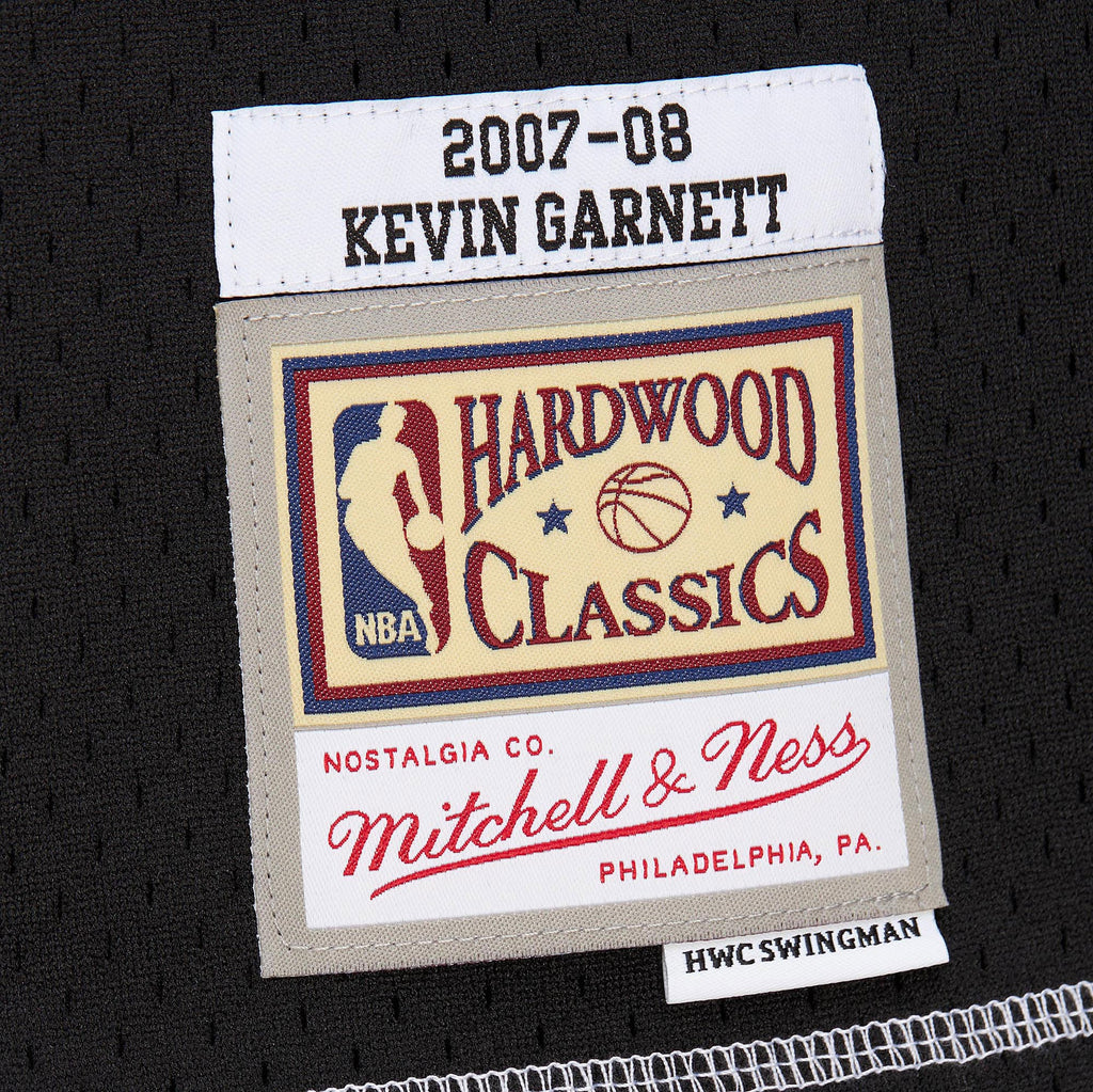 Boston Celtics NBA Mitchell & Ness Kevin Garnett 2007 Contrast 2K Swingman Jersey - Black