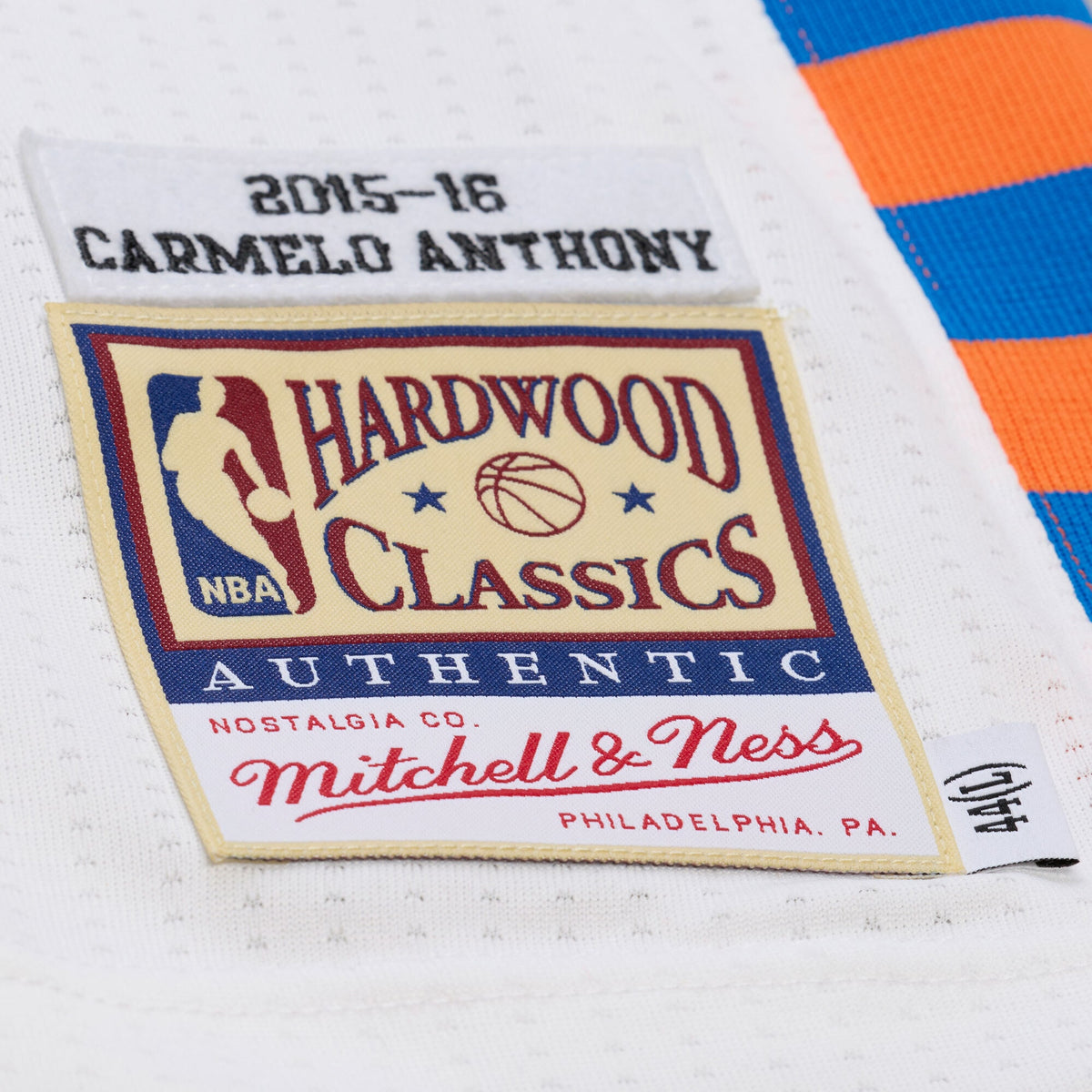New York Knicks NBA Men's Mitchell & Ness Carmelo Anthony White 2015-16 Hardwood Classics Authentic Jersey