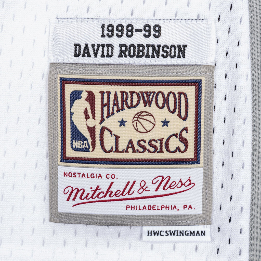 San Antonio Spurs NBA Mitchell & Ness David Robinson 1998 Swingman Authentic Jersey - White