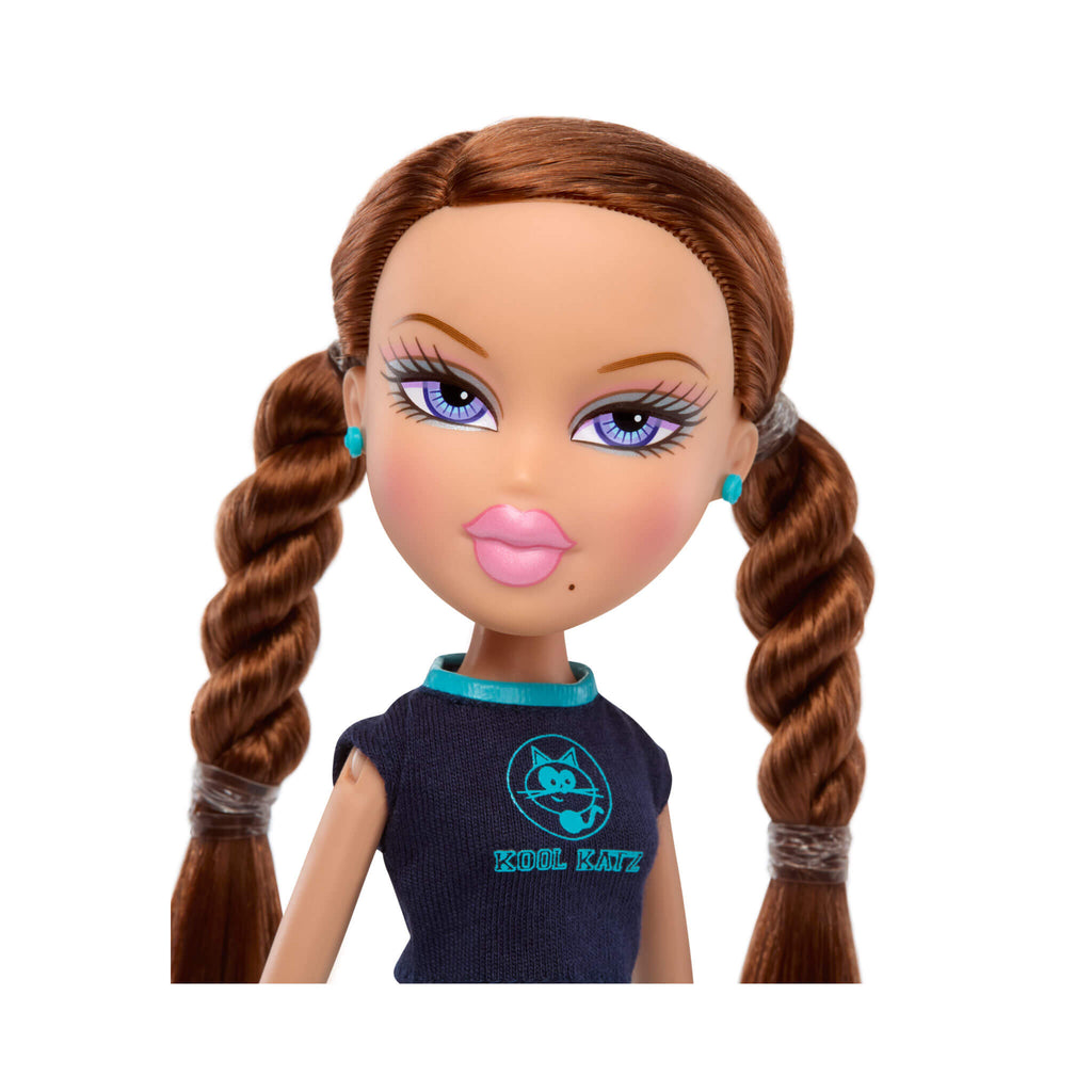 Bratz Play Sportz Roxxi Fashion Doll - Soccer