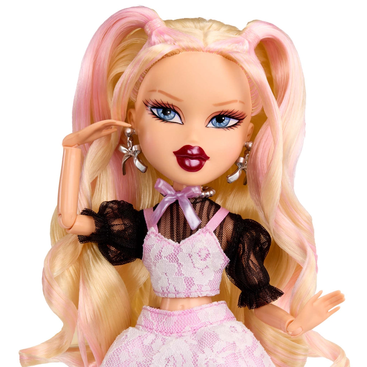 Bratz Stylin' Birthdayz Doll - Cloe