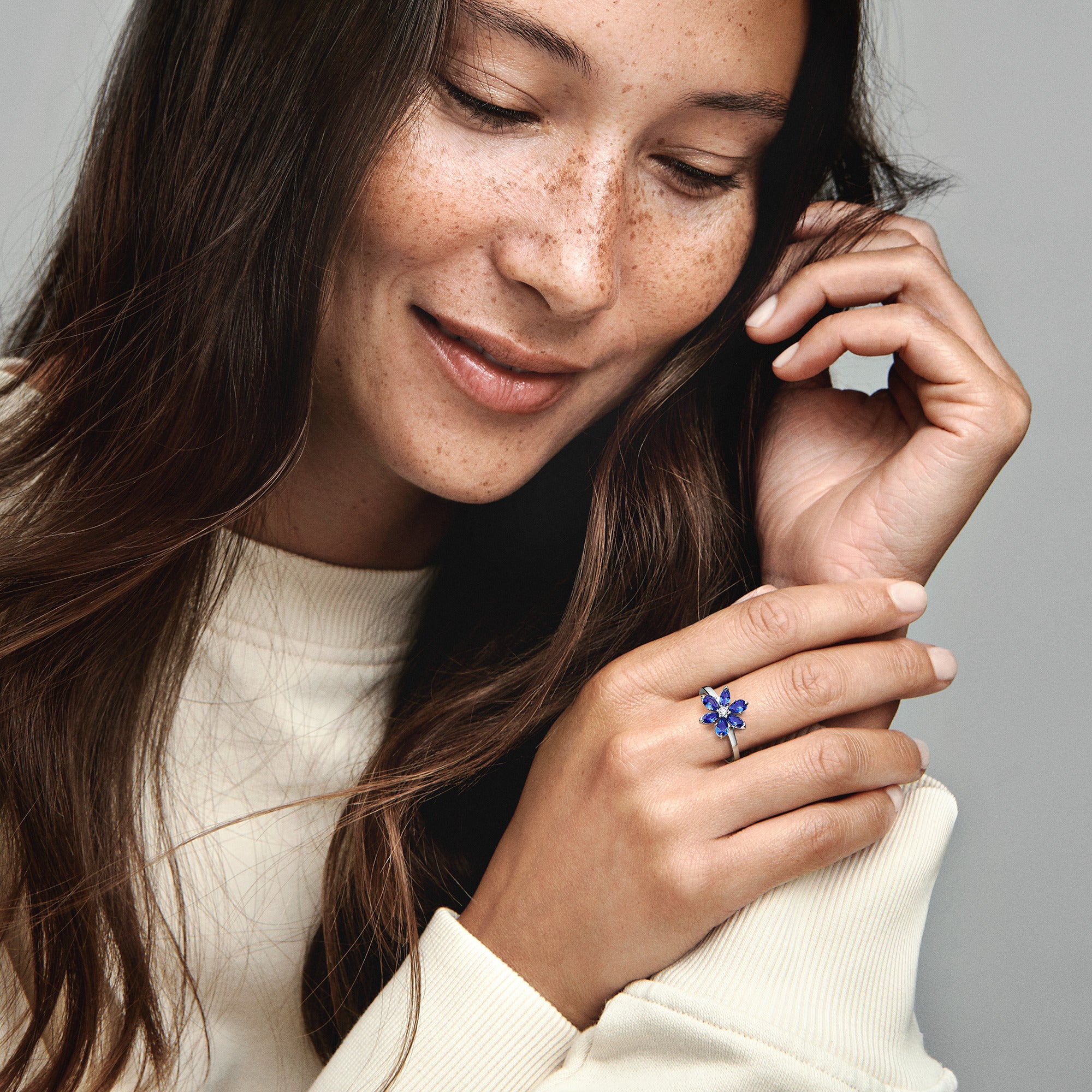 PANDORA Sparkling Herbarium Cluster Ring Cubic Zirconia Blue Rings Statement Ring Jewelry Gift