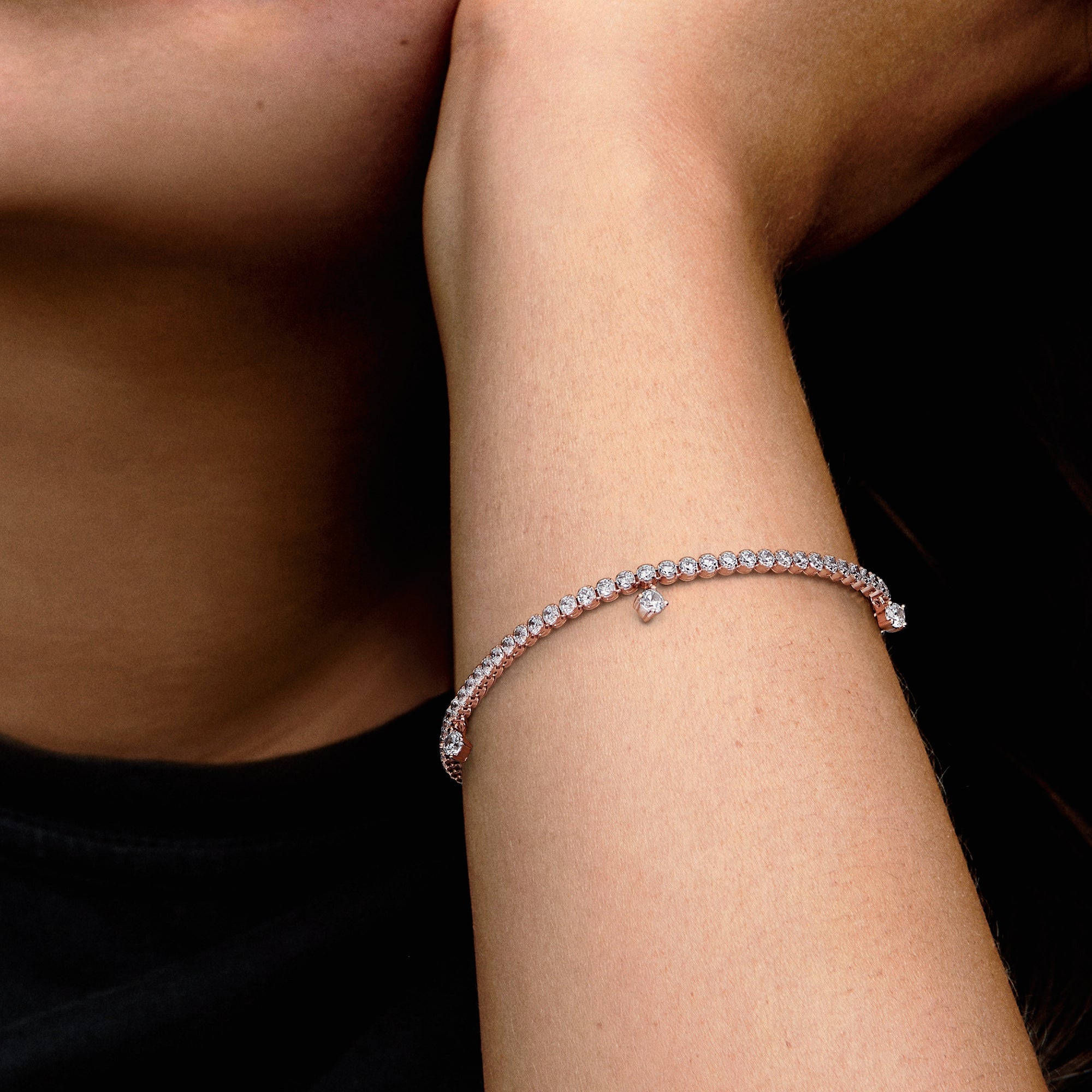 PANDORA Sparkling Drops Tennis Bracelet 14K Rose Gold Plated Unique Metal Blend Weddings Bracelets Chain Bracelet Jewelry Gift
