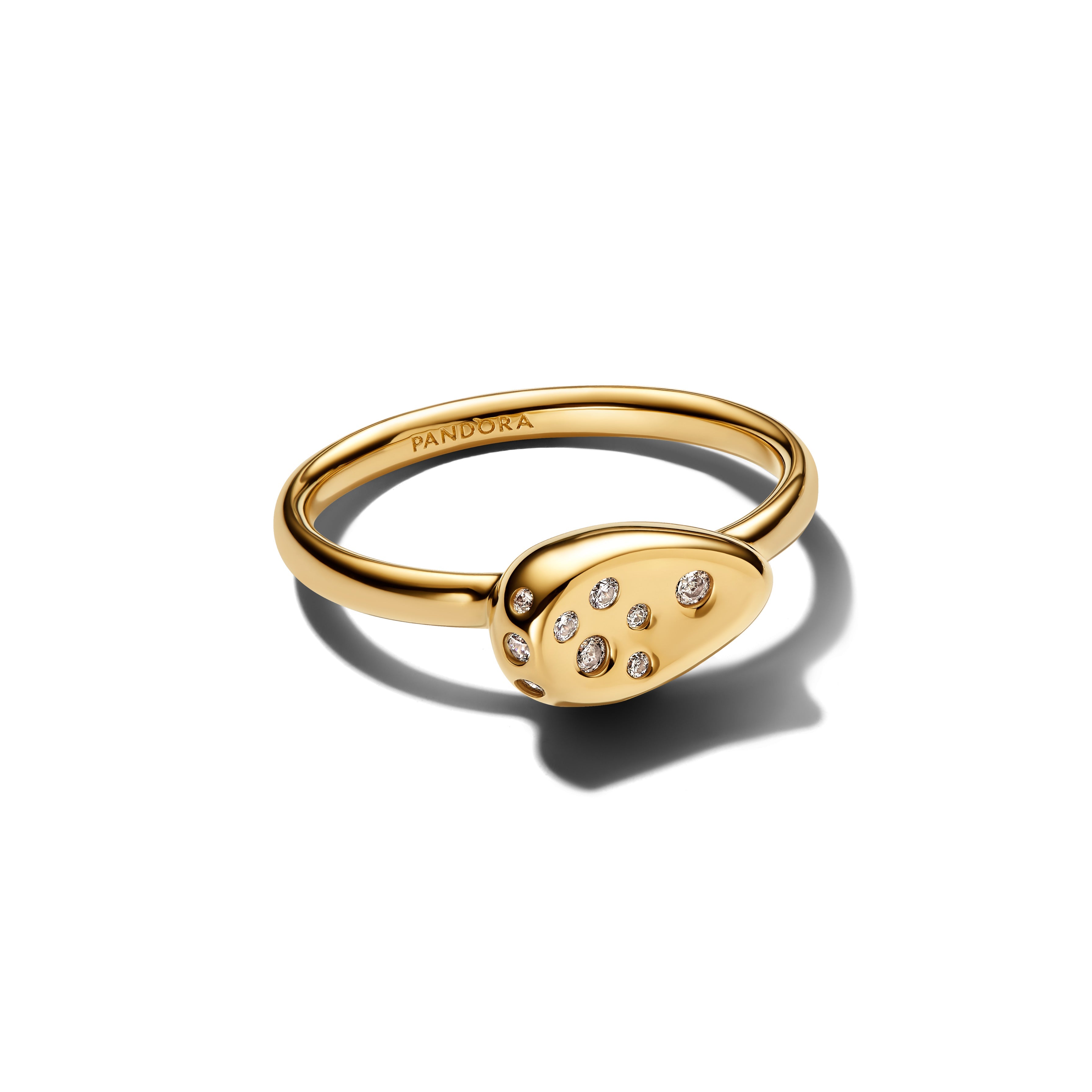 PANDORA Medium Stone-Set Oval Signet Ring Rings Statement Ring Jewelry Gift