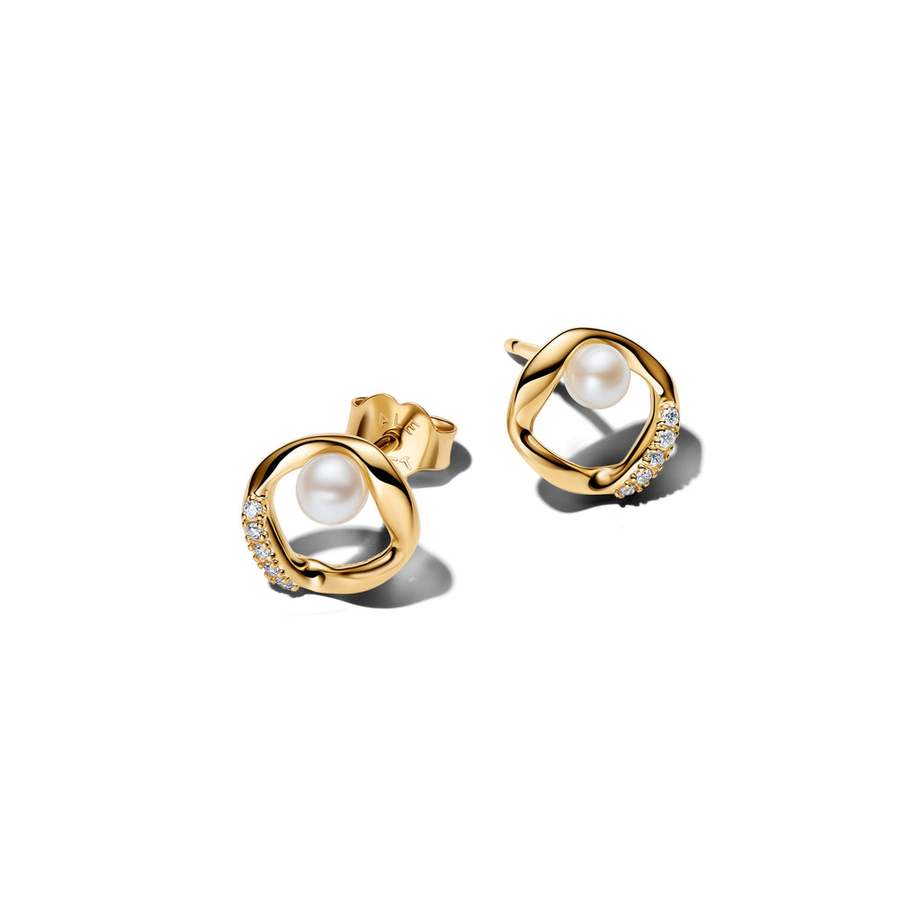 PANDORA Organically Shaped Pavé Circle And Treated Freshwater Cultured Pearl Stud Earrings 14K Gold Plated Unique Metal Blend Summer Statement Ring