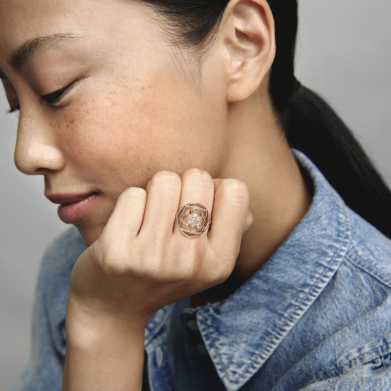 PANDORA Rose Petals Statement Ring 14K Rose Gold Plated Unique Metal Blend Floral Rings Jewelry Gift