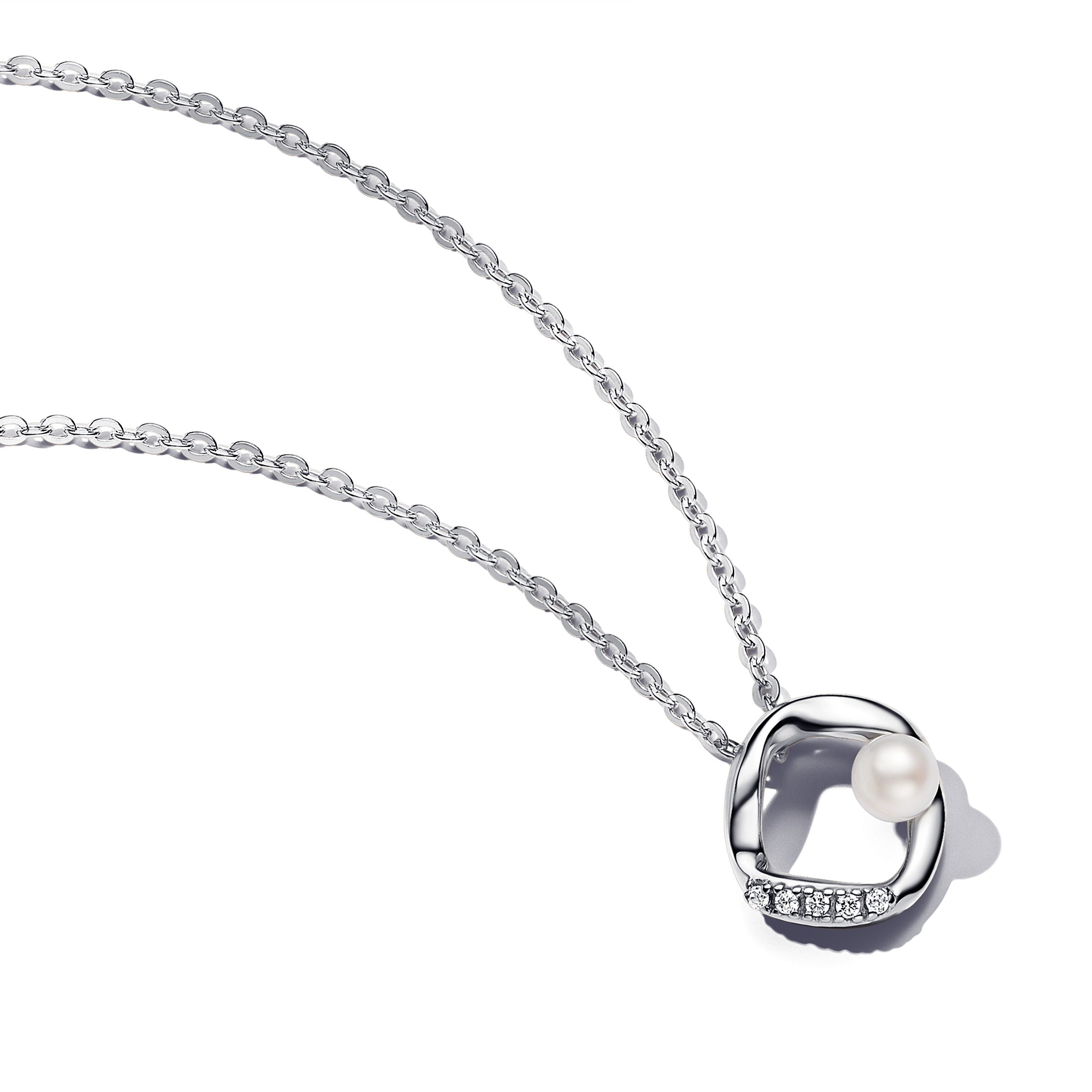 PANDORA Organically Shaped Pavé Circle And Treated Freshwater Cultured Pearl Collier Necklace Sterling Silver Necklaces Pendant Necklace Jewelry Gift