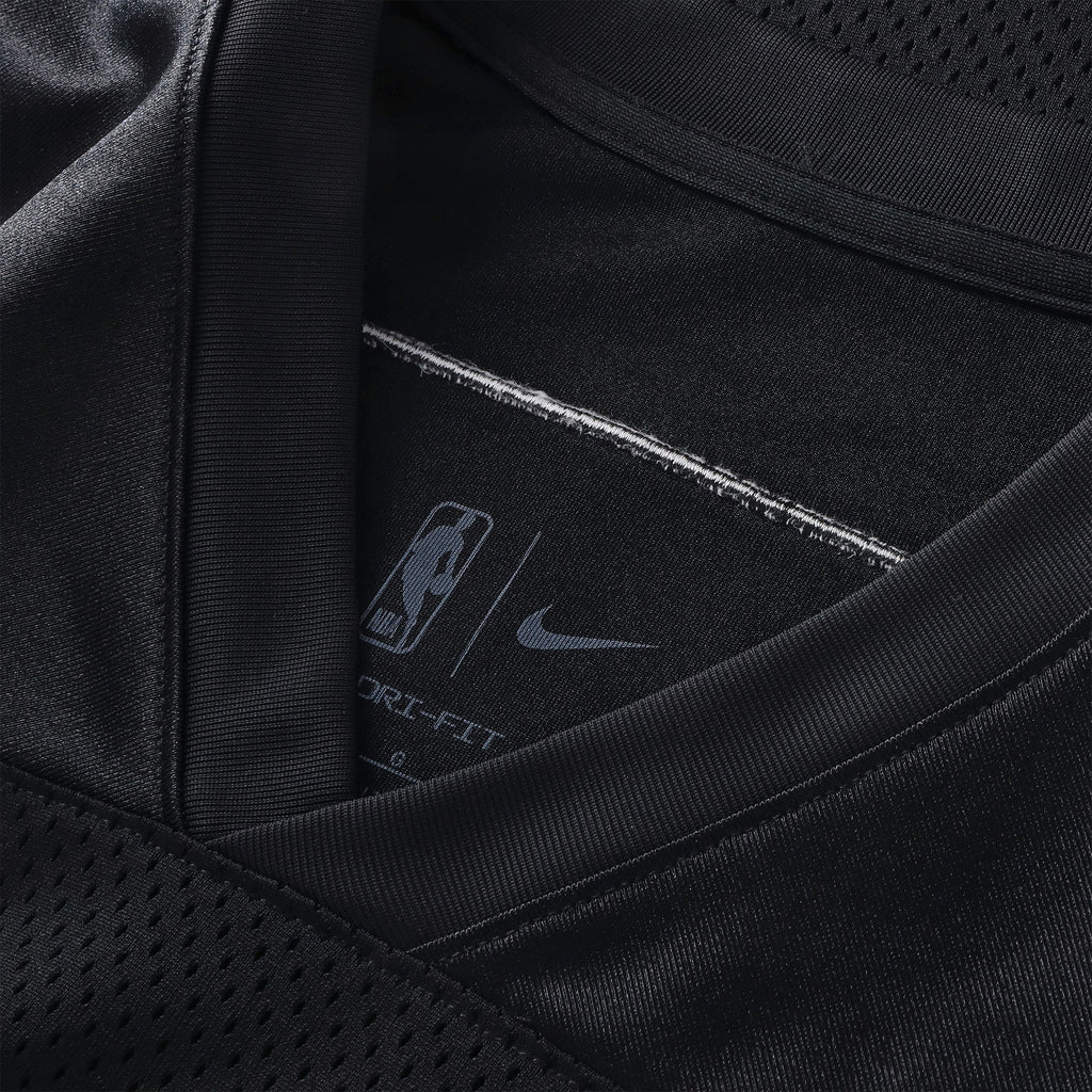 Los Angeles Lakers NBA Nike Courtside Football Jersey - Black - Men's