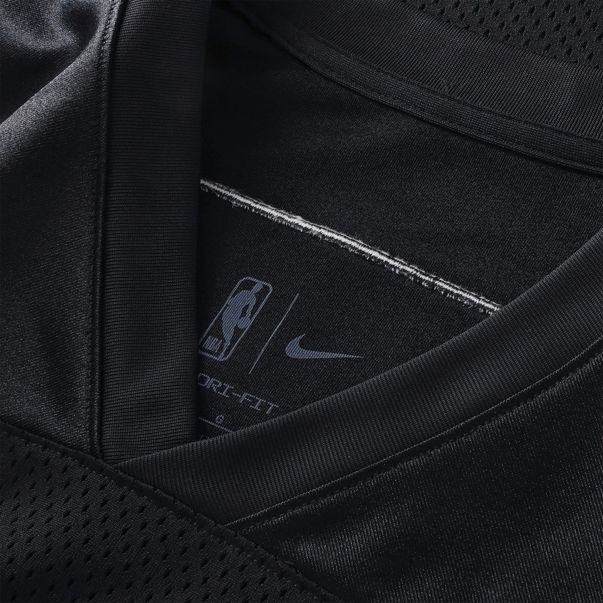 Los Angeles Lakers NBA Nike Courtside Football Jersey - Black - Men's